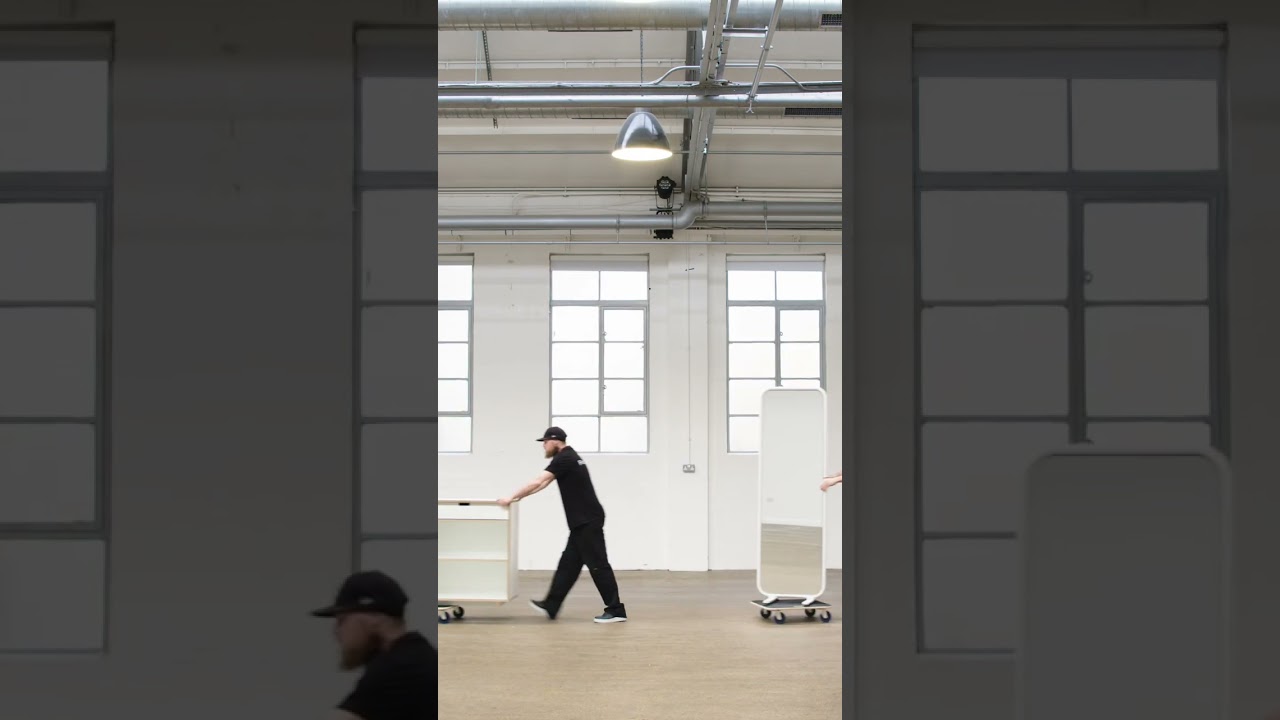 OUR EXPERT DELIVERY TEAM 🫡