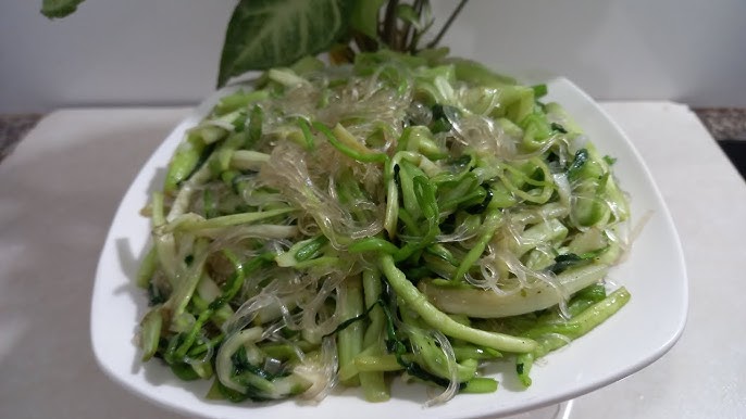 Biến Tấu Món Miến Xào Rau Cần