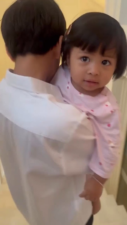 Smart, every time I ask a question, I always answer that I want to join my dad🤏#babylily#babyrans...