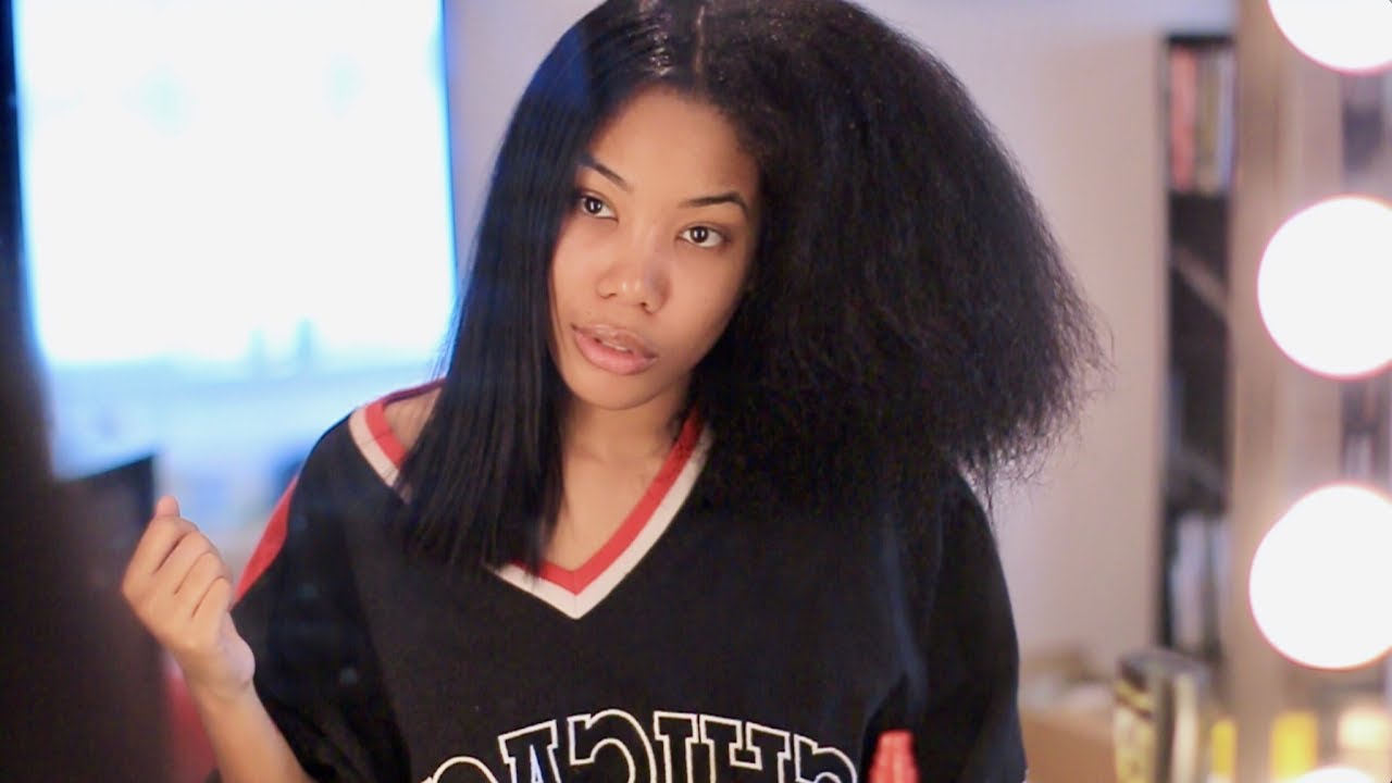 How Dainá Straightens Her Hair