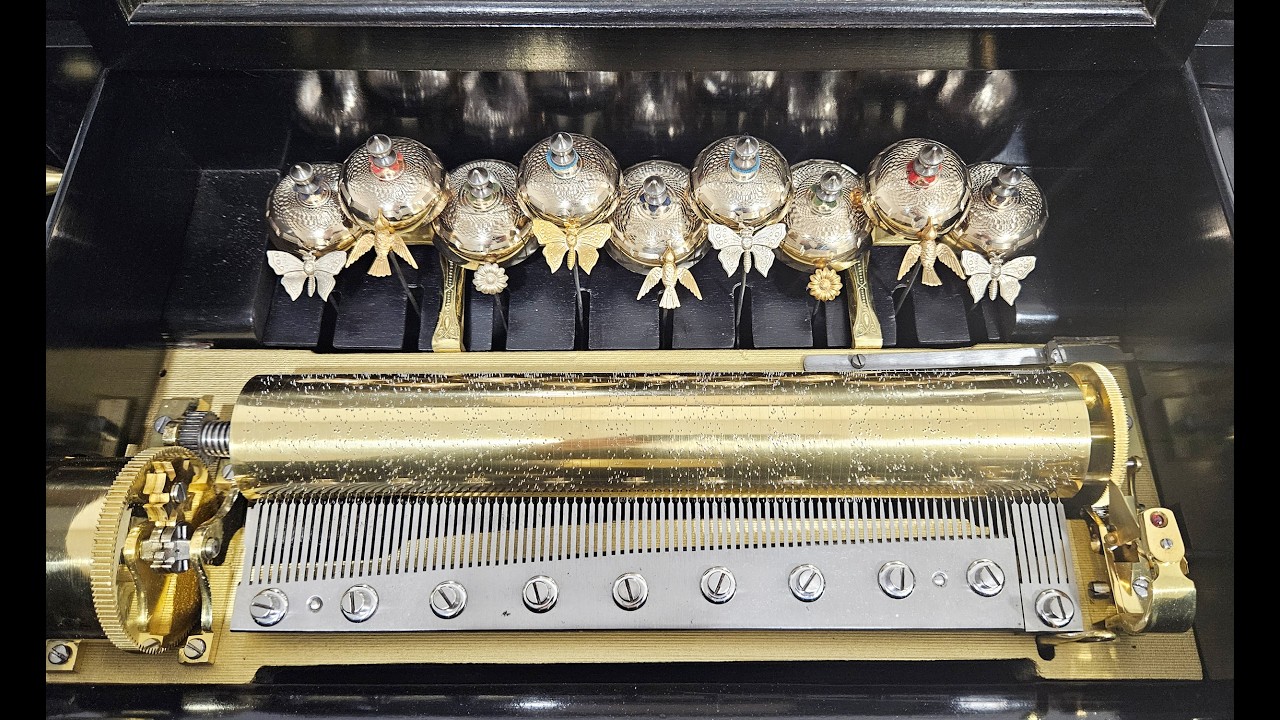 Les Cloches de Corneville: Antique Music Box - YouTube
