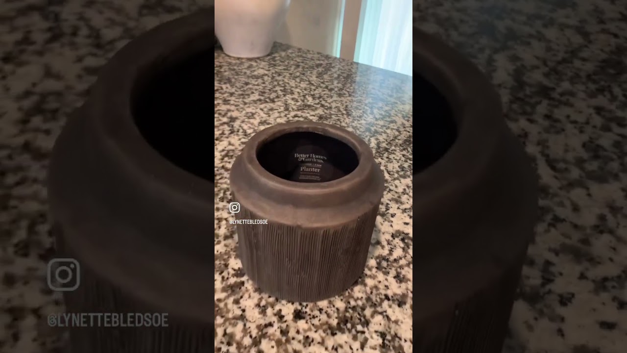 WALMART VIRAL RUSTIC PLANTER THE ALEXANDER IS IN STOCK!!! 