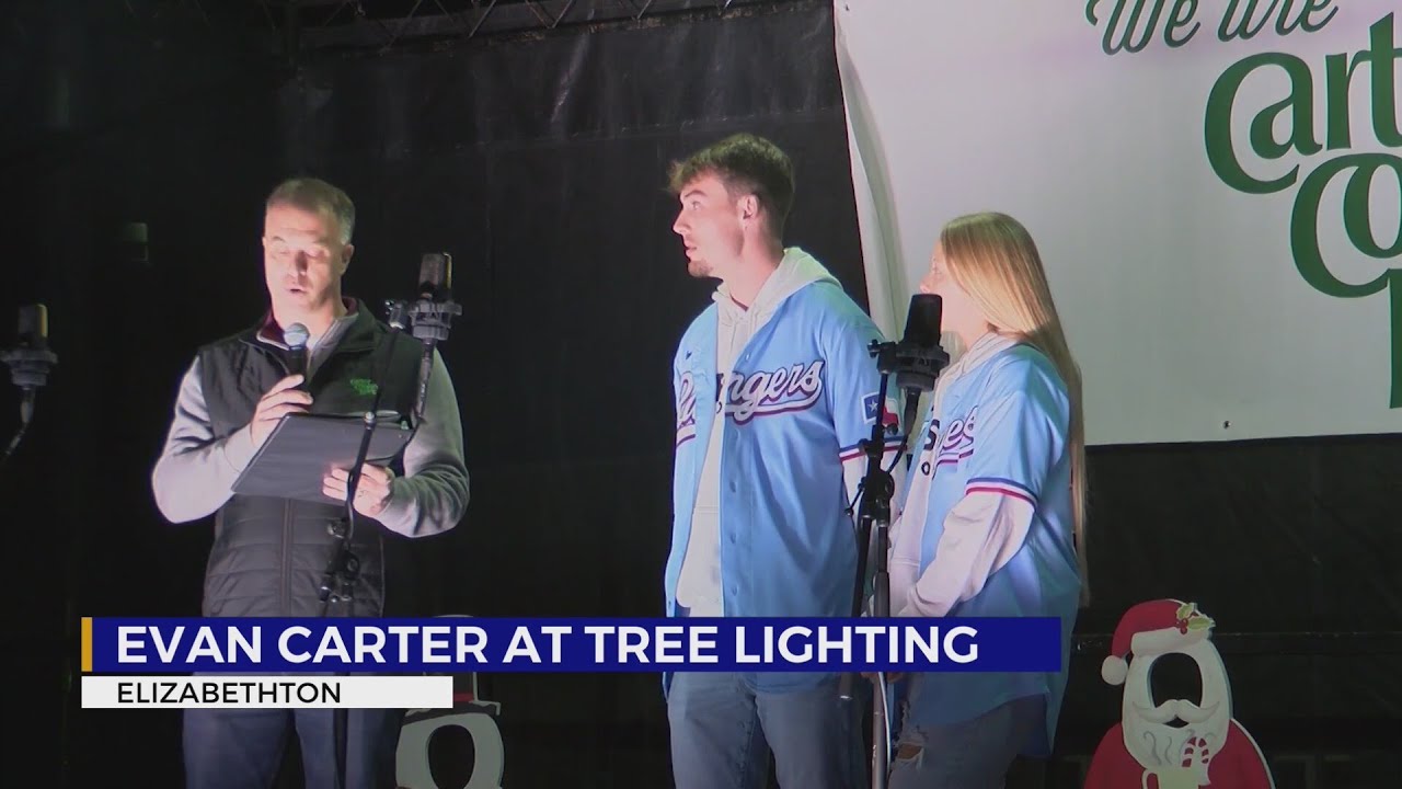 Tree lighting and Parade of Champions held in Downtown Elizabethton