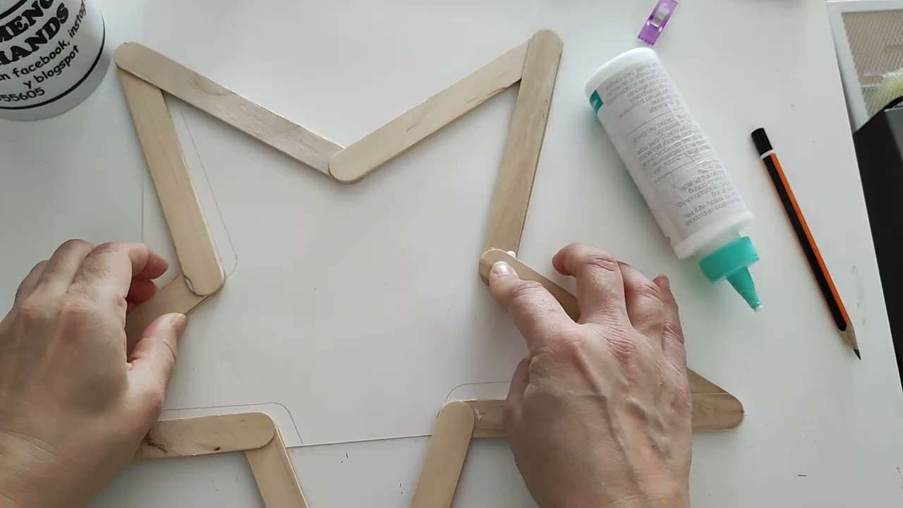 Estrella con palitos de madera