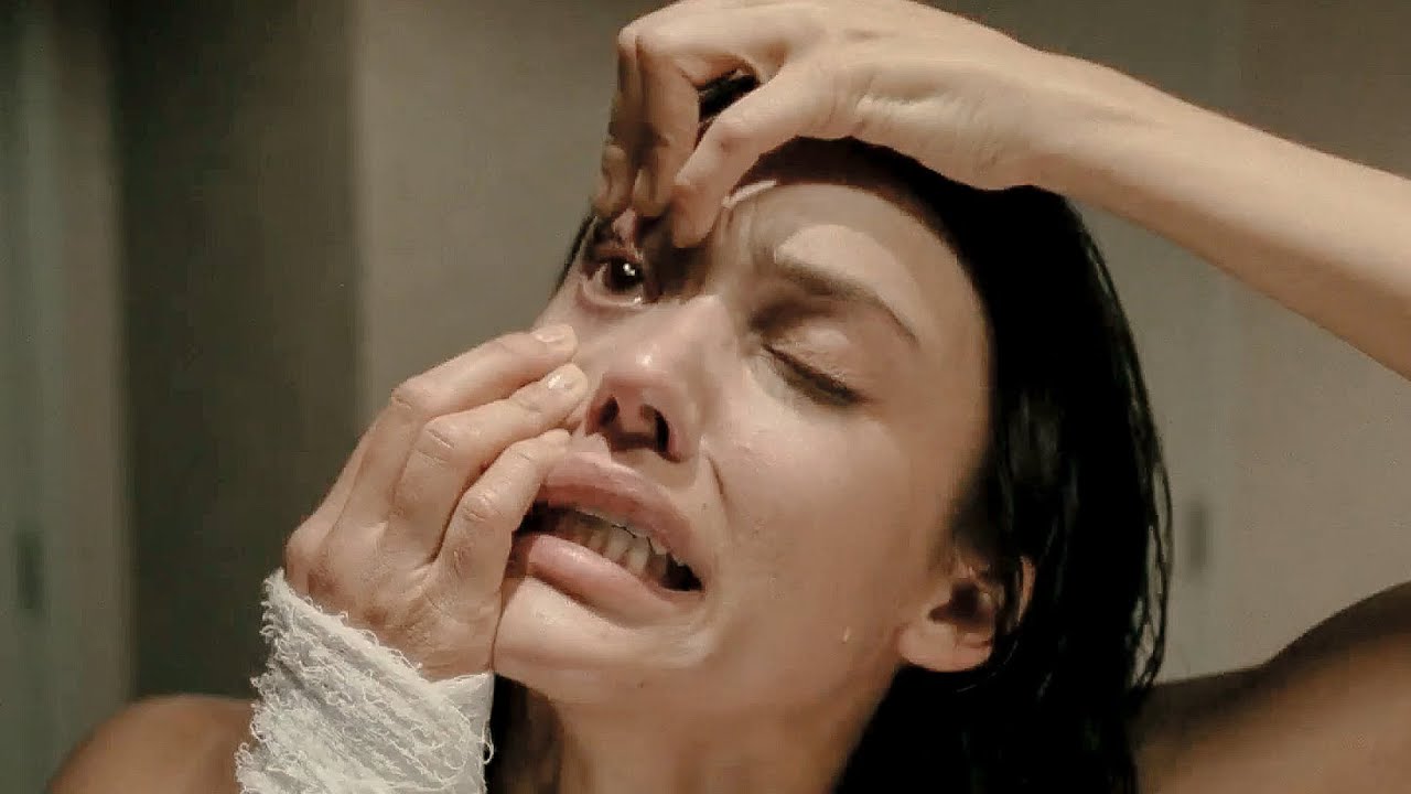 Mulher Cega Recebe Olhos de Pessoa Estranha e Vê o que Não é para Ver