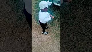 1.4months first time outdoor walk