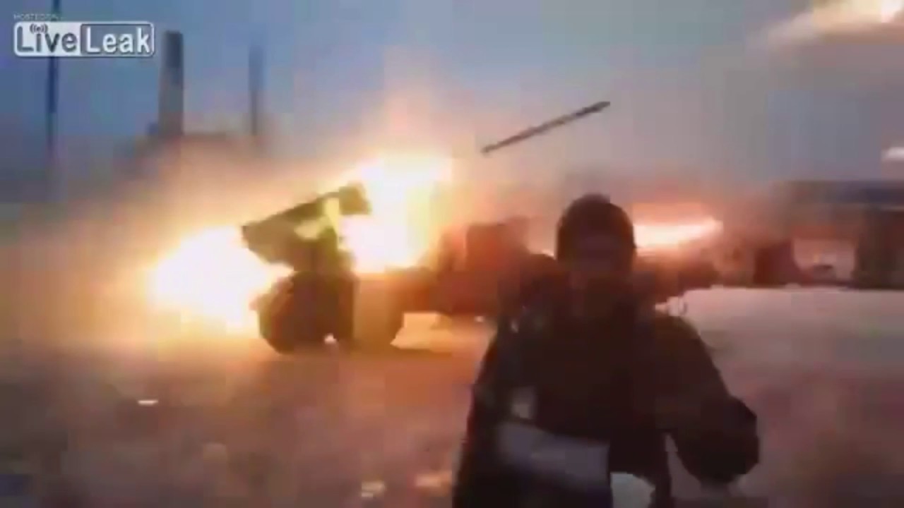 おそロシア シリアのロシア軍がisに攻撃 Youtube おそロシア シリアのロシア軍がisに攻撃 Youtube