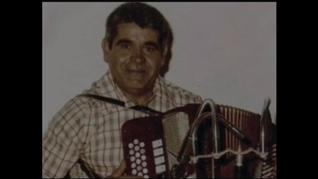 Dominigheddu Medde e Nicolino Cabizza:    ballo del Marghine, Osilo  1971