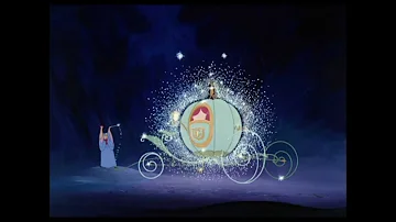 Comment s'appelle la fée marraine de Cendrillon ?