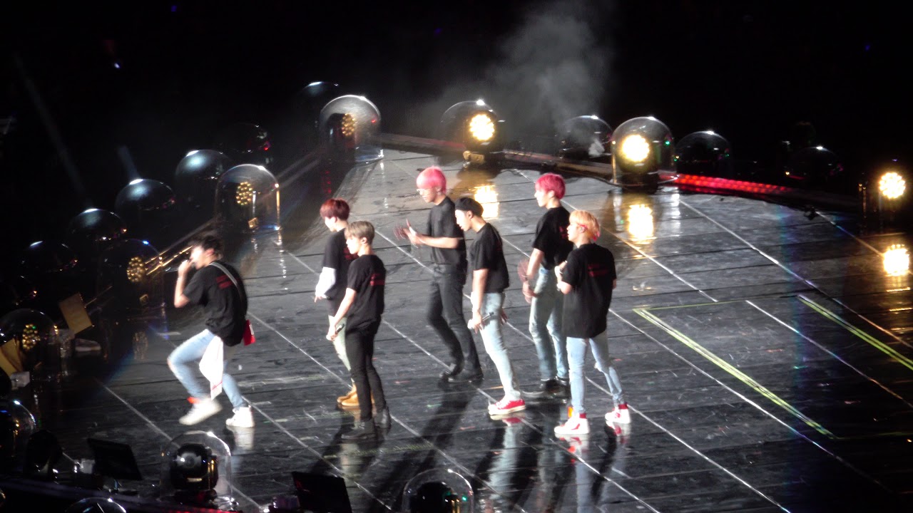 180825 방탄콘서트 BTS TOUR LOVE YOURSELF｜ANPANMAN  앙팡맨 직캠