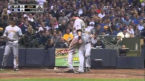 2011/09/28 Walker scores on error