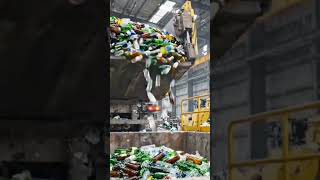 RecyclingPlant GlassBottles MegaFactory IndustrialProcess