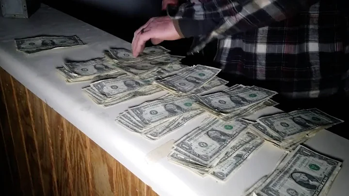 Money Found In Abandoned Soda Machine