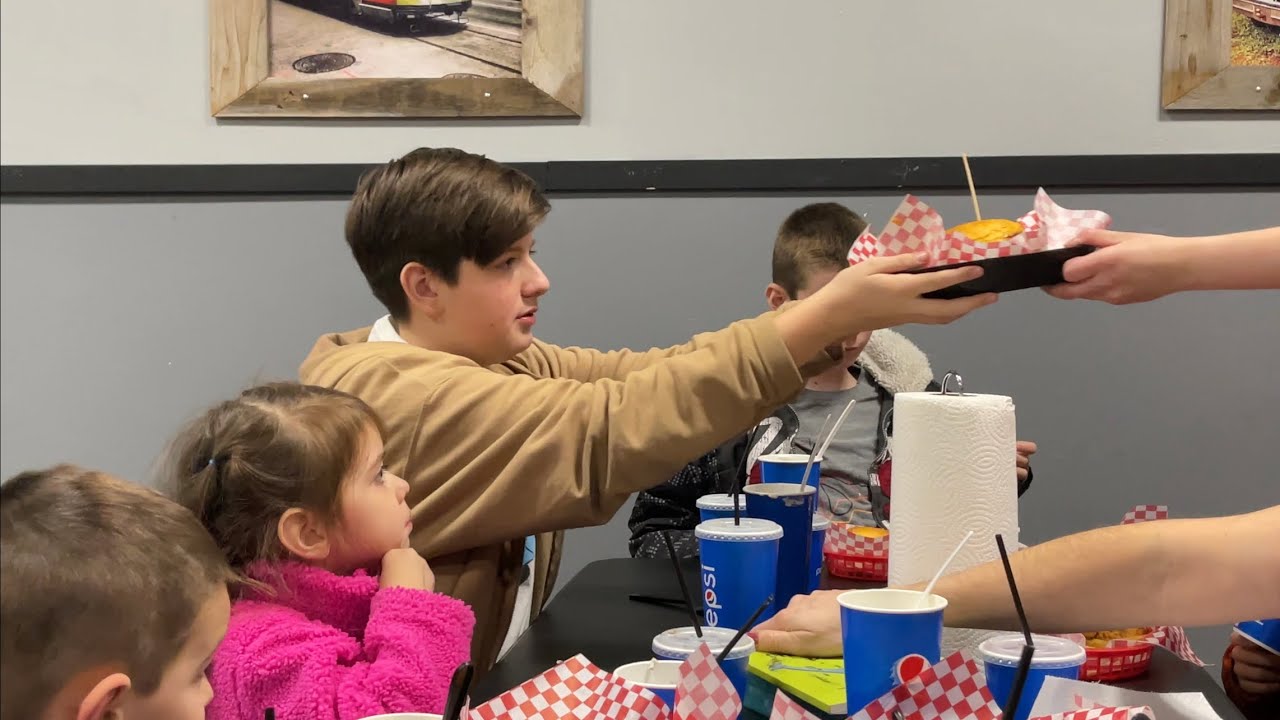 We Regret Going Out To Dinner With The Family! - OSM Family - YouTube