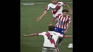 J. Alvarez🔥🤯👀 #foryou #viral #viralshort #subscribe #footballshorts #jalvarez #finishing #goal