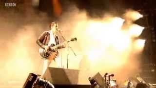 Video thumbnail of "Arctic Monkeys - Teddy Picker & Crying Lightning live @ Reading Festival 2014"