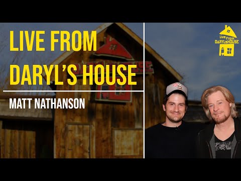 Daryl Hall & Matt Nathanson - Come On Get Higher (Live From Daryl's House)