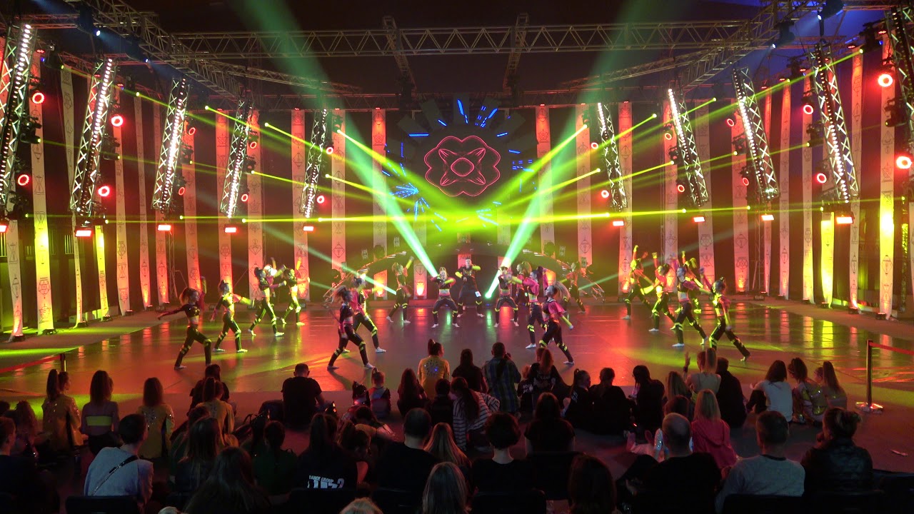 Mogilno 2020  GAMA JUNIORS TEAM  DD FORMACJE 13-16  4M