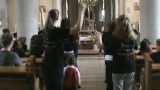 Bella Voce performs the Pentatonic Alajuela in Batislava Bella Voce performs the Pentatonic Alajuela in Batislava