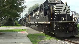 CA11 & MI21 on 8/11/26 - NS 3046 leads a big MI21 with a Cab Mounted RS3L