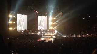 Video thumbnail of "Cesare Cremonini - 50 Special Live @ Mediolanum Forum Assago 28-10-2014"