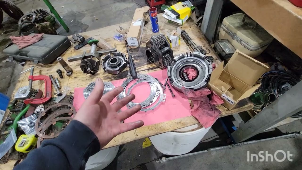 John Deere 4430 perma clutch and 2 speed inspection, adjustment.  good technical information.