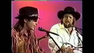 Waylon Jennings &amp; Neil Young Are You Ready For The Country on Nashville Now hosted by Ralph Emery
