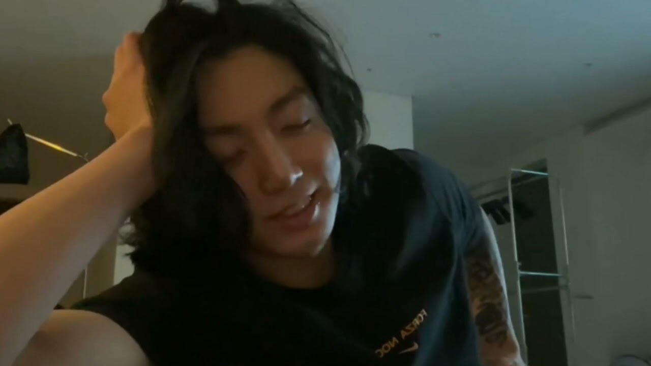 BTSジョングク妄想🔞『同窓会へ行くヌナへの嫉妬がとまらないJK』