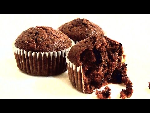 Видео рецепт Шоколадные маффины с шоколадной крошкой