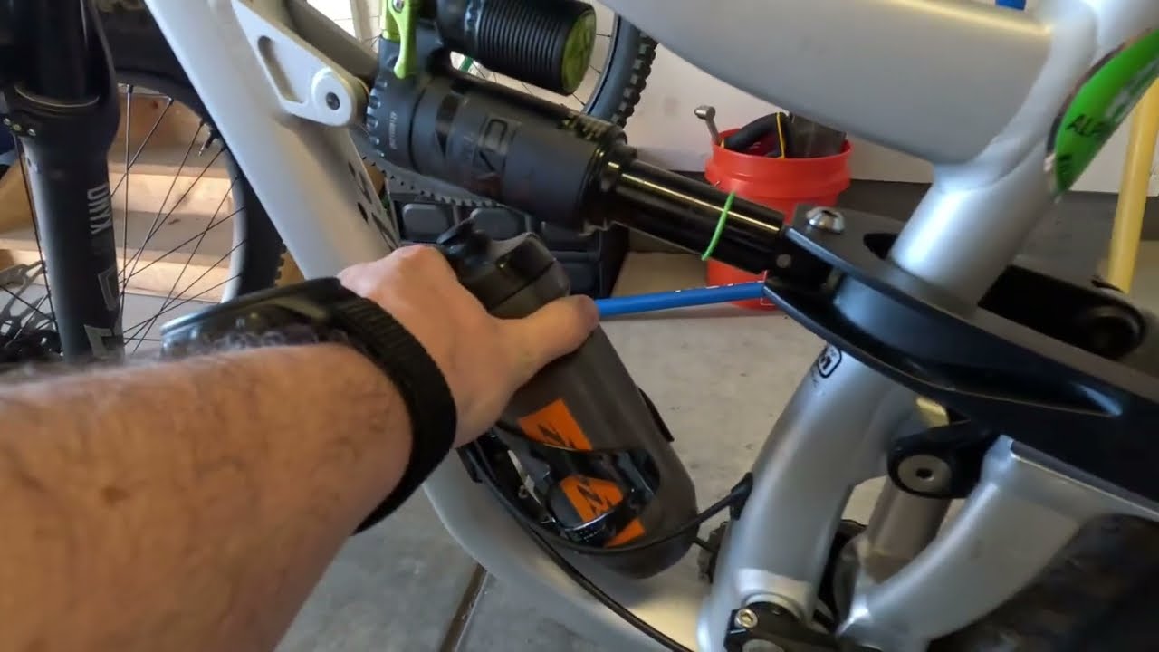 1 Min Review 50 Strong Bicycle Water Bottle Holder on Ibis Ripmo AF