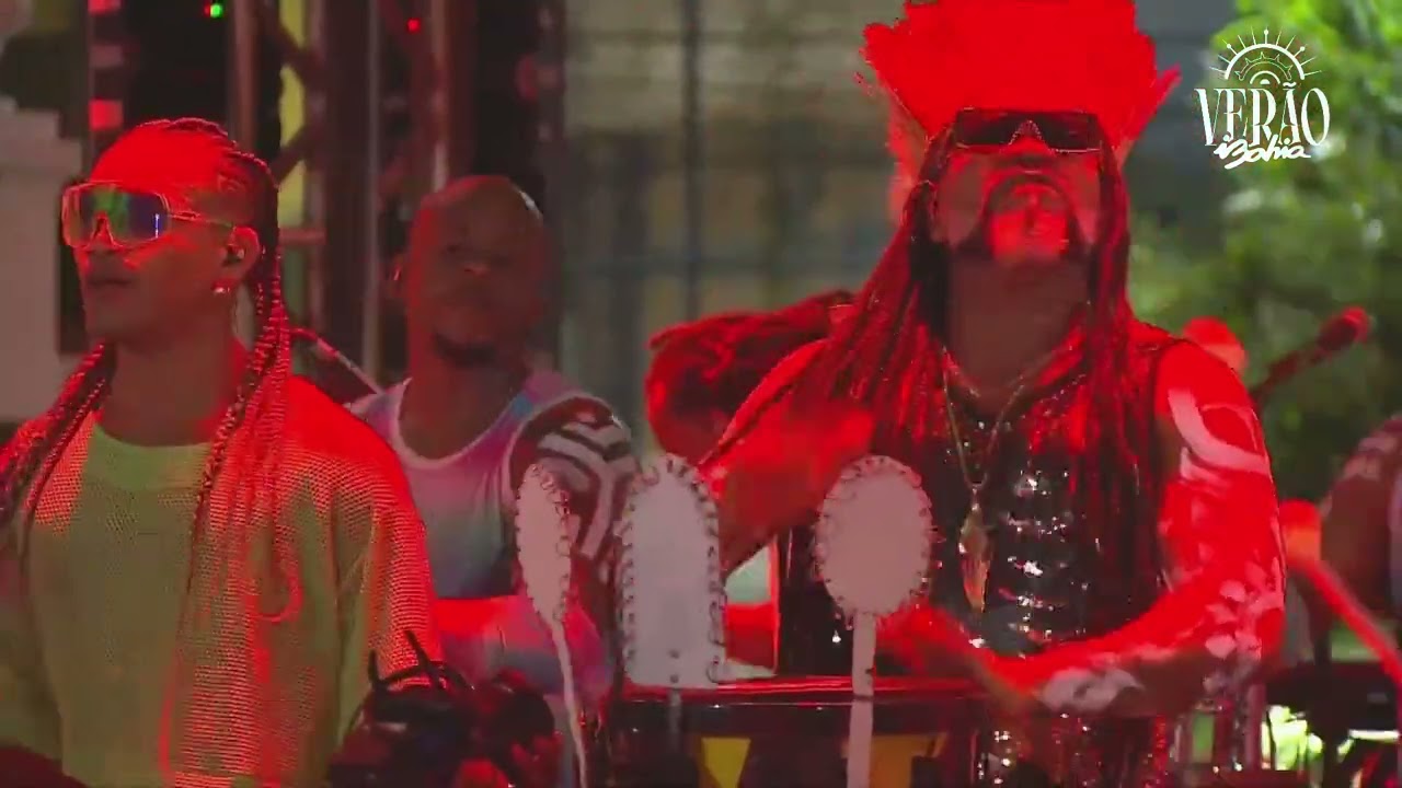 'Ashansú' - Carlinhos Brown no Ensaio da Timbalada