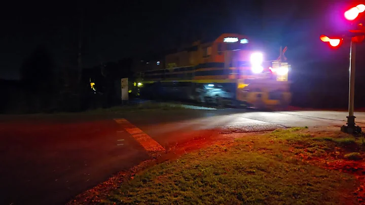 QGRY 3325 eastbound 2025-10-16