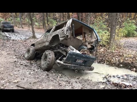 Offroad Fails and Wins | Hilarious and Extreme 4x4 Compilation