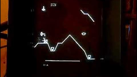 Scramble on Vectrex. Gameplay & Commentary