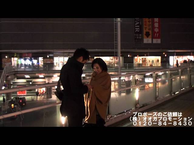 街頭モニター
