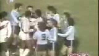 Peru vs Uruguay bronca Velasquez