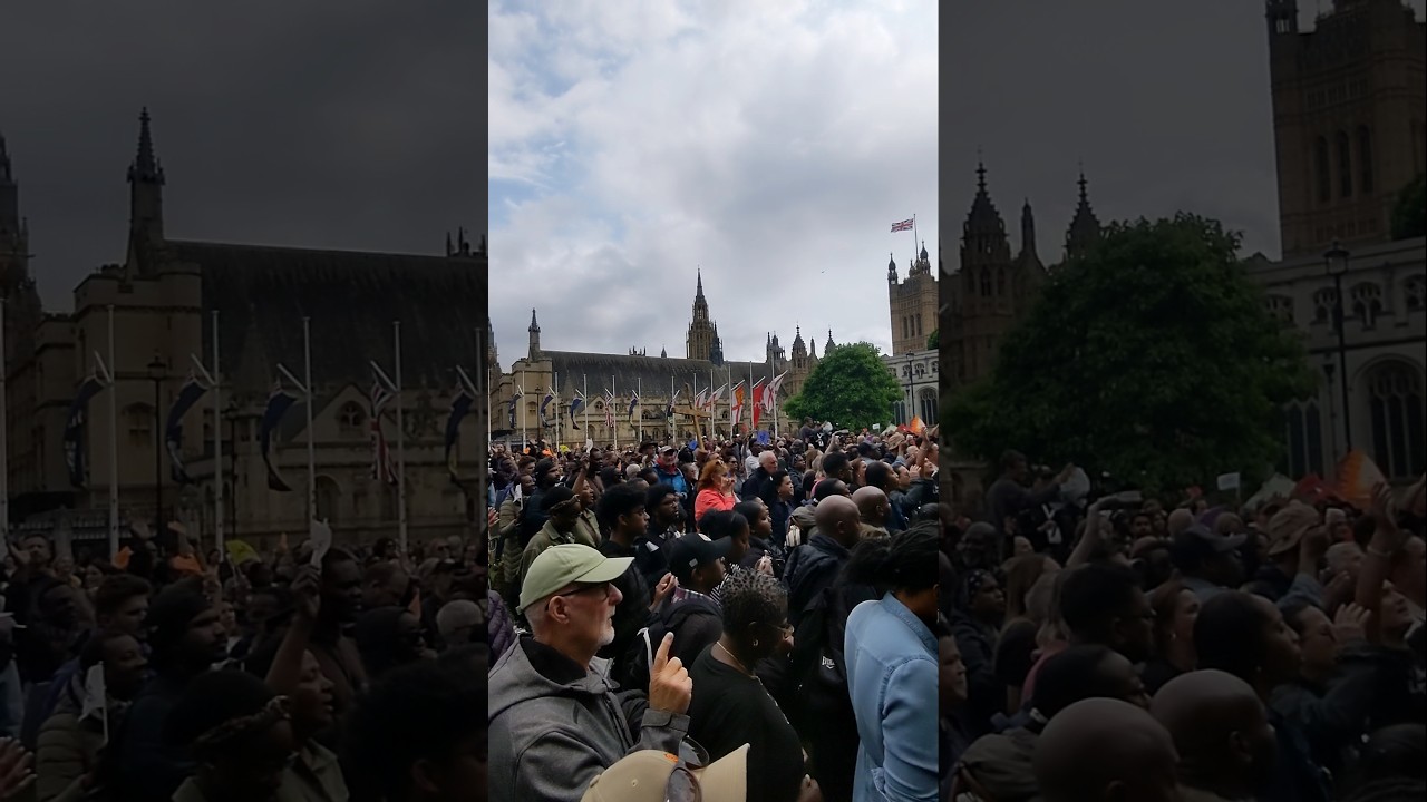 The Church gathered at Parliament Square! 
