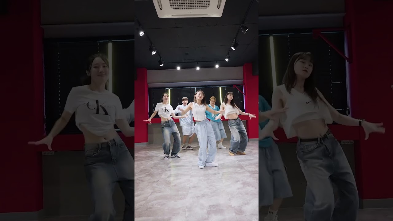 "Pull Up × Moon Juice" 