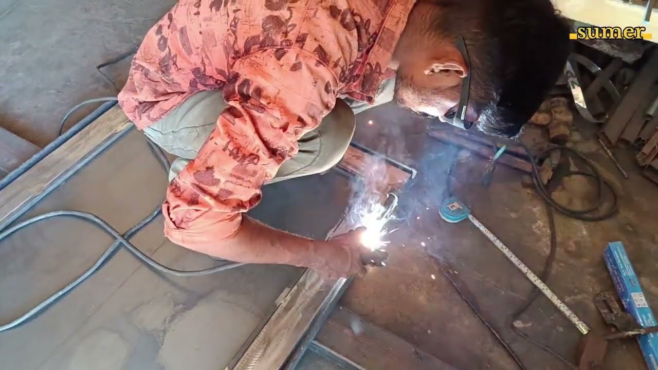 pipe gate 1 square feet mein Kitna vate hota hai