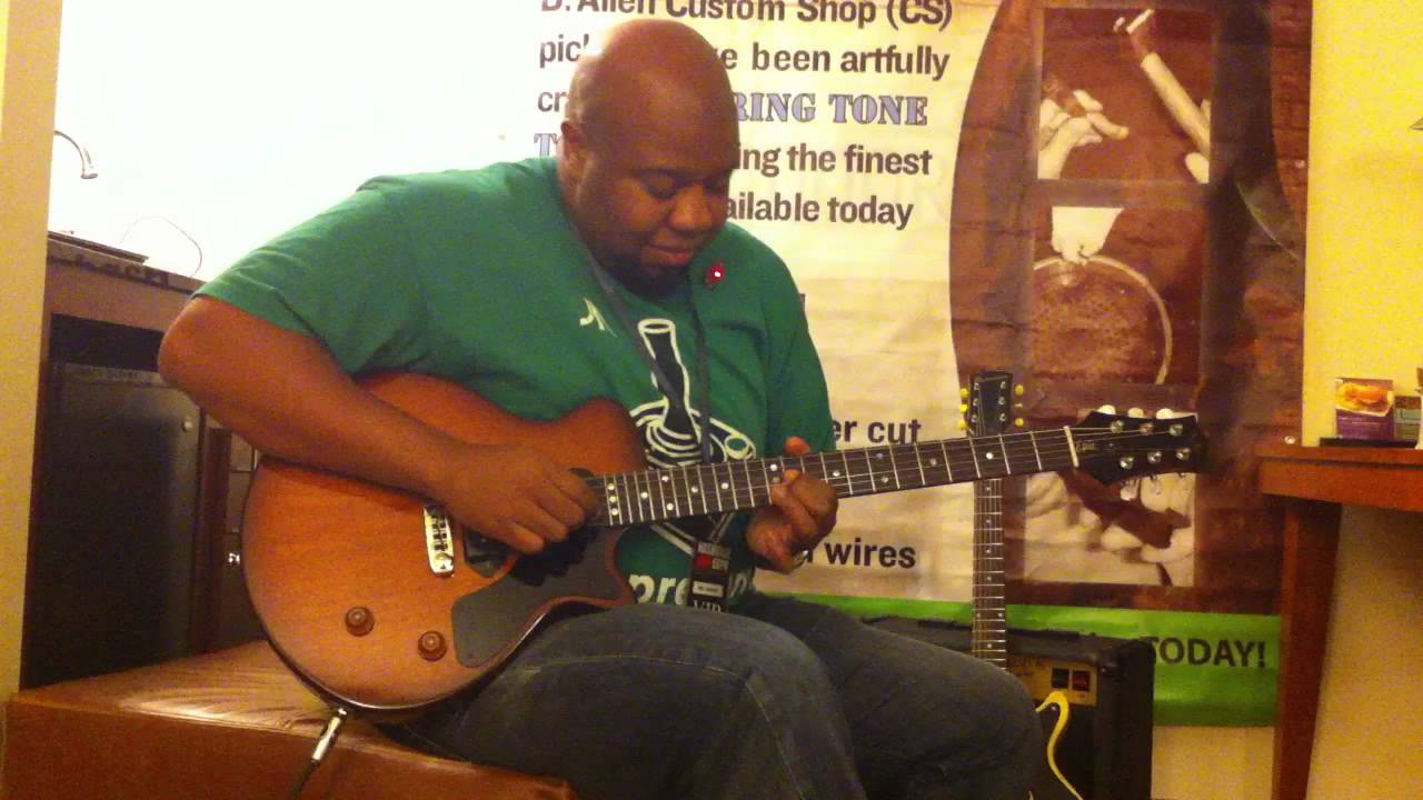 Phil Hugley plays P-90 by DAllenPickups