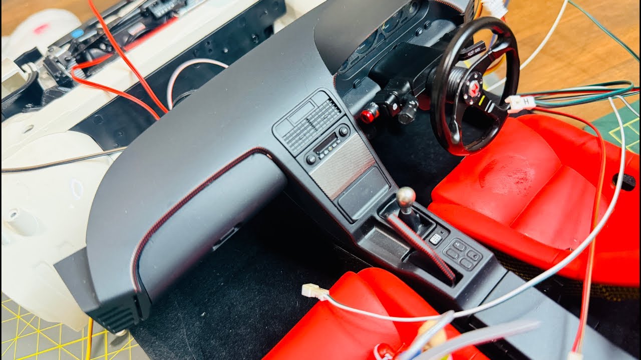 動作点灯テストNSX-R101号 完成まであと9号トランクリッドの設置