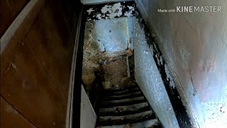 Exploring Creepy Old Farm House! With creepy basement!