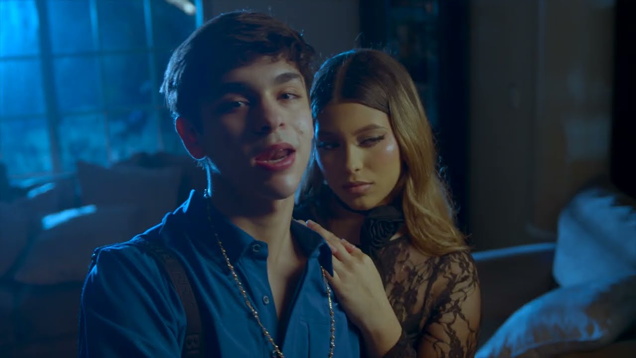 Fend, Leonel Lara - CLN (Video Oficial) adlı videoyu YouTube'da izle Fend, Leonel Lara - CLN (Video Oficial) adlı videoyu YouTube'da izle