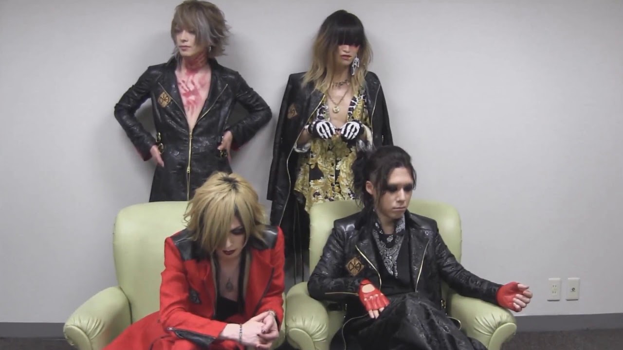 DIAURA -  「VERSUS」comment