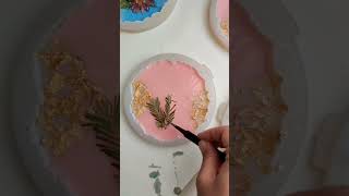 Coasters with real flowers D.I.Y - #resinart #handcraft #diy