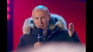 Владимир Путин выступил на Манежной площади.