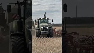 Claas Xerion 12.650 Unleashes Massive Seeding Power in Canada! 🇨🇦🚜🔥#shorts #tractor