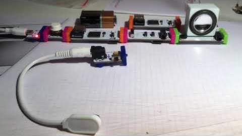 LittleBits w20 cloudbit controlling the i25 mp3 bit.