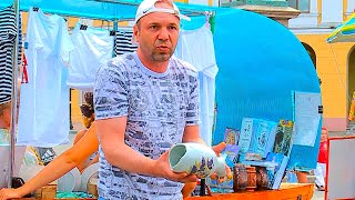 Ridiculously Fragile Vase Prank