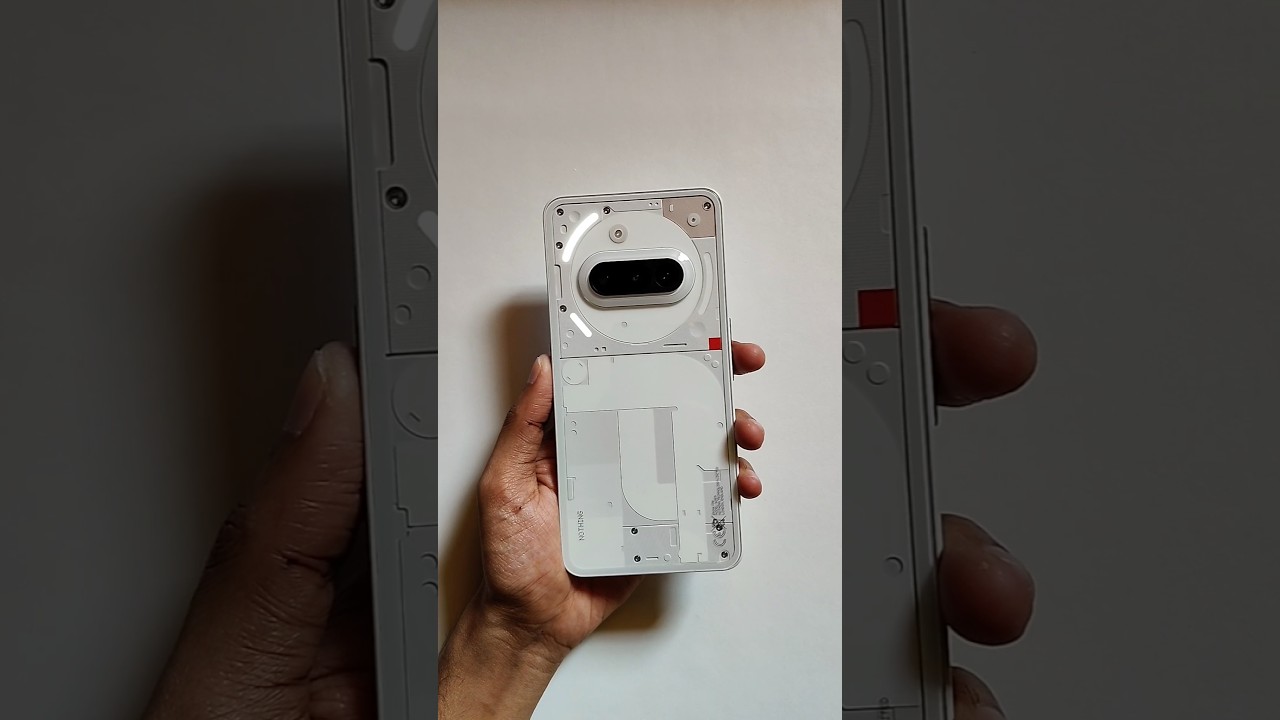 Nothing Phone (3a) White First Look !